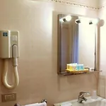 Sassella Hotel
