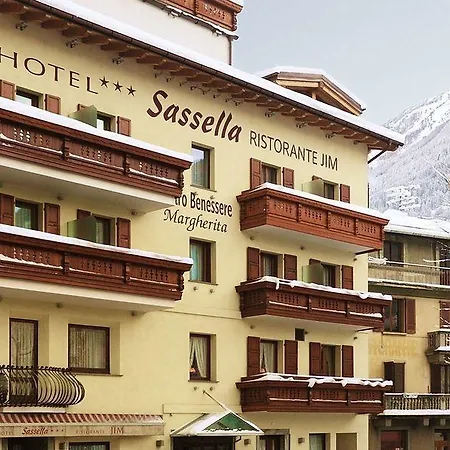 Hotell Sassella 3*