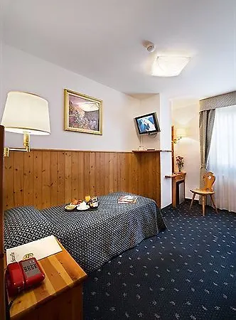 Hotel Sassella